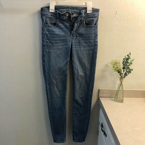 American Eagle size 2 regular- blue Jeans